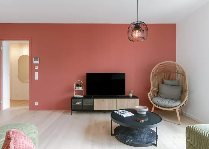 Bright & Cozy Near Appartement