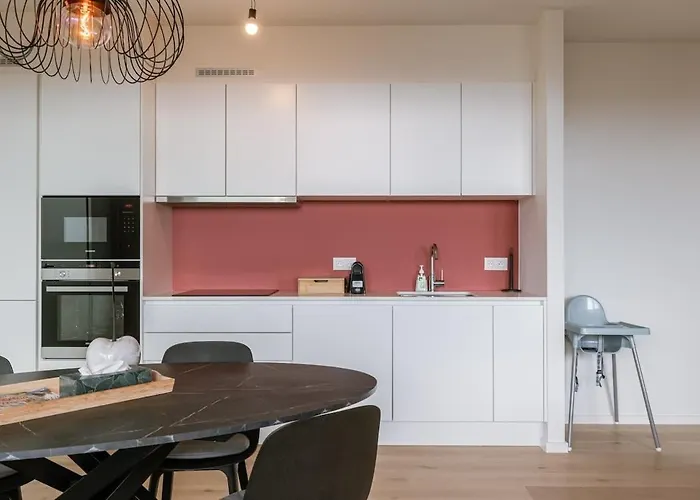 Bright & Cozy Near Appartement Oostende